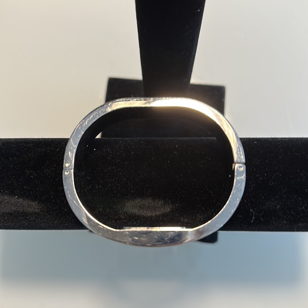 Kate Spade Bangle Watch - Picture 5 of 7